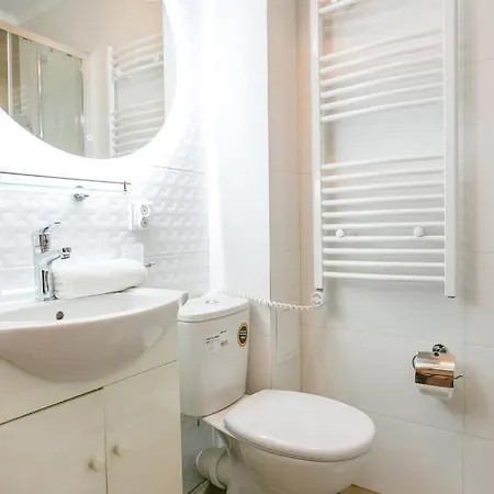 Apartamenty W Parku Lesnym Ul Cicha 1 - Polanicaapartamenty Pl Exterior photo